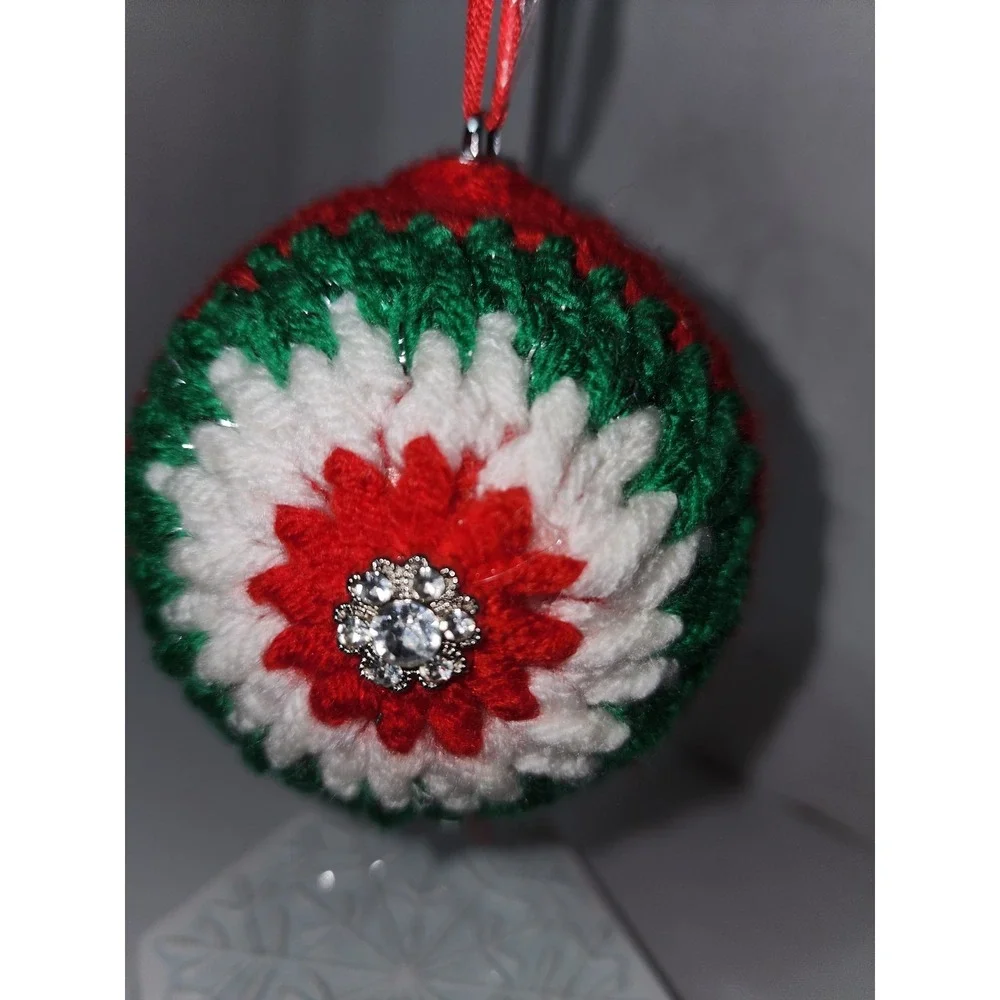 Vintage‎ Christmas Tree Ornament Handmade crocheted Bauble Shiny Bling